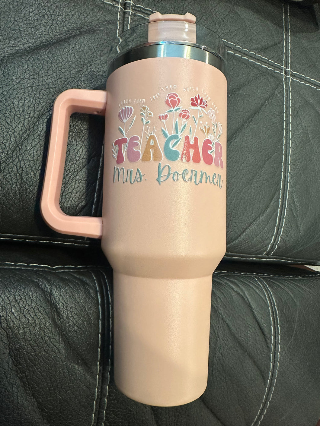 Custom decorated 40oz cup powder coated